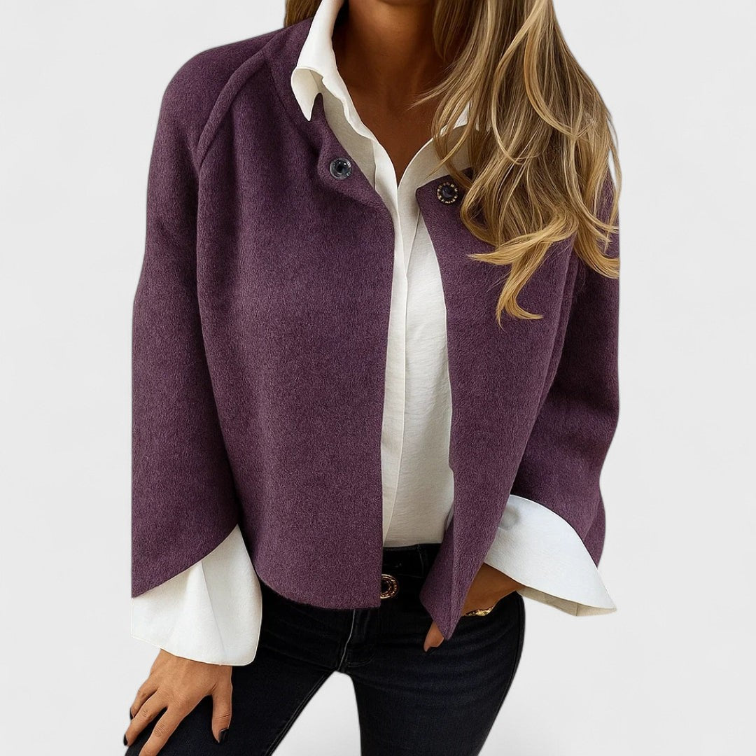 Judith - Korte elegante en warme jas