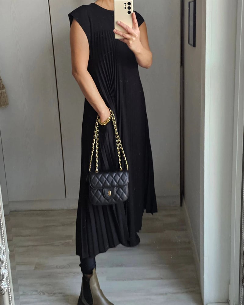 Jolijn™ | Tijdloze Comfortjurk – Elegantie Voor Elke Dag