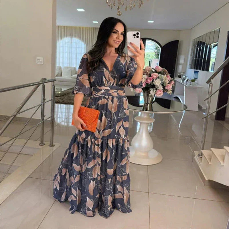 Camille | Lange bloemenjurk met een comfortabele pasvorm voor elegante dagen