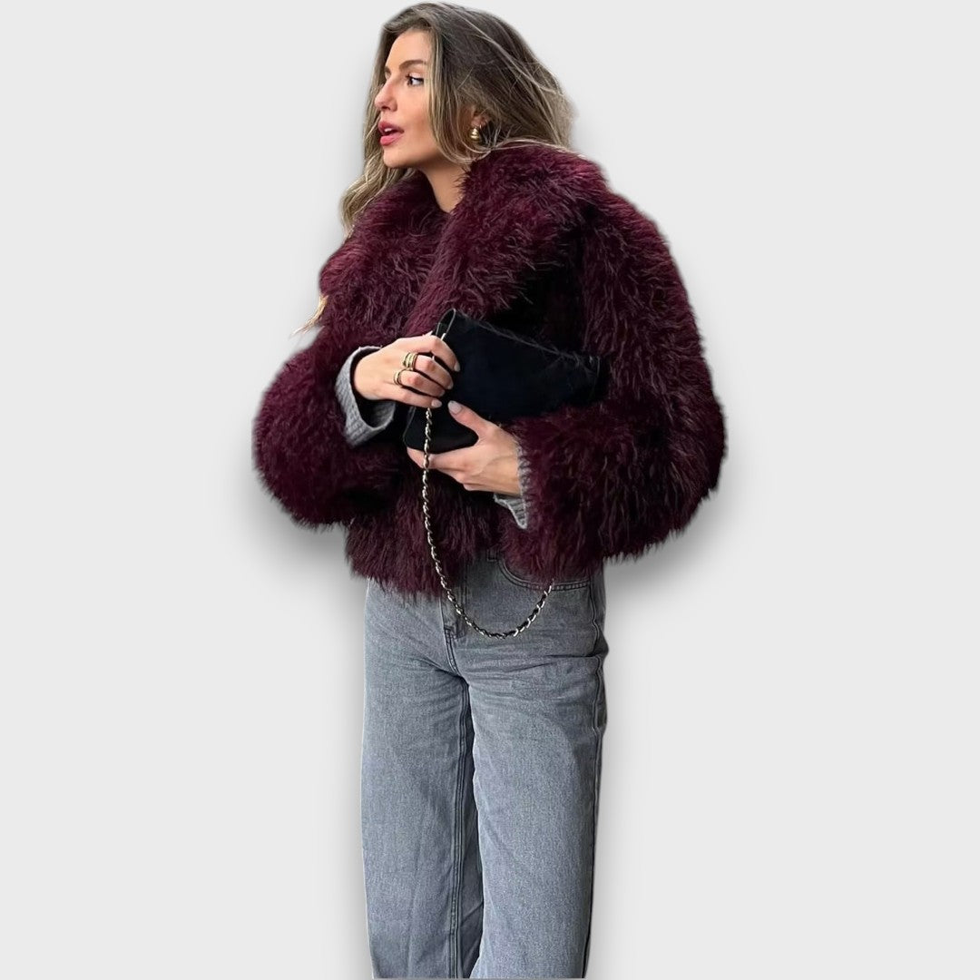 Mile – Luxe ecologische bont in een diepe bordeaux kleur