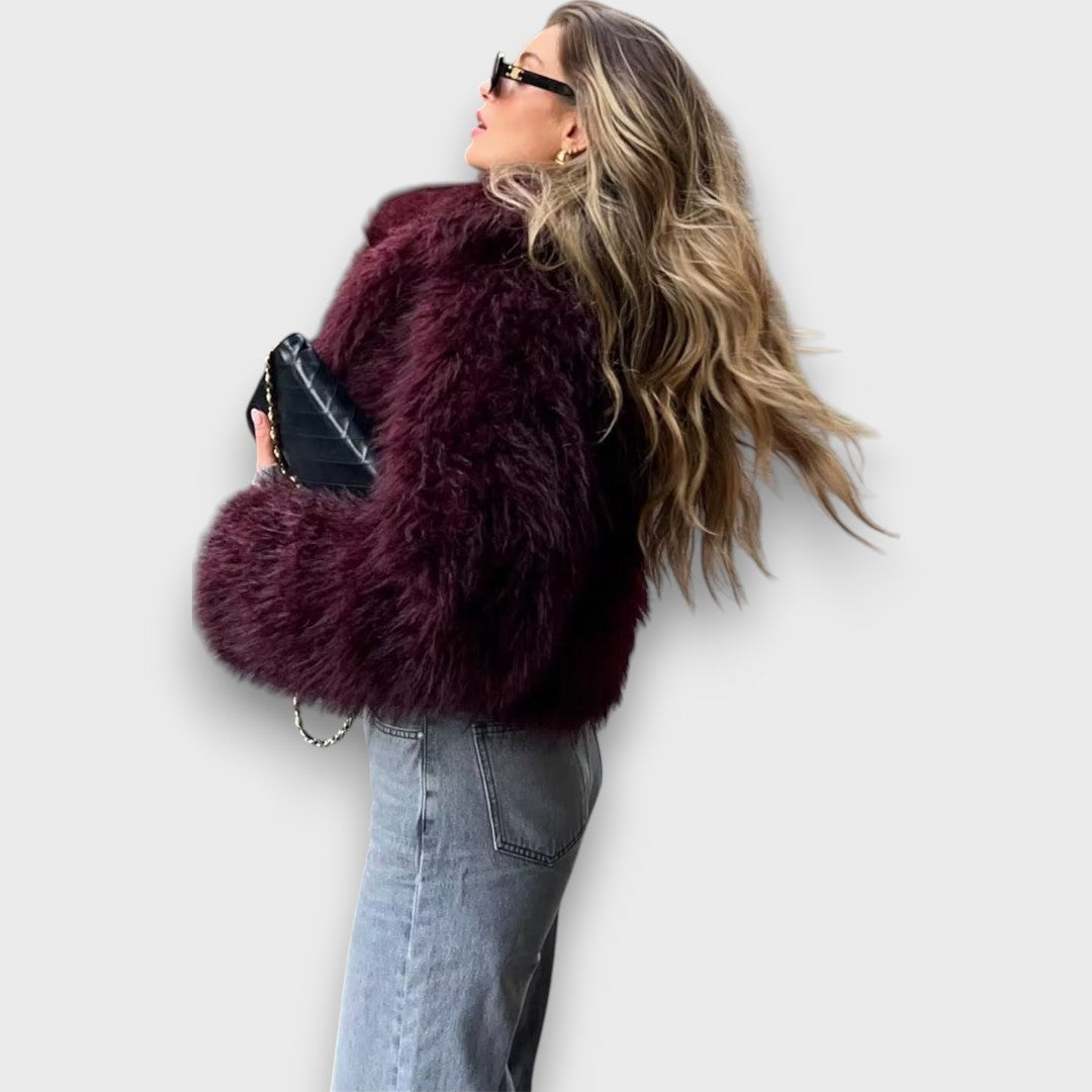 Mile – Luxe ecologische bont in een diepe bordeaux kleur