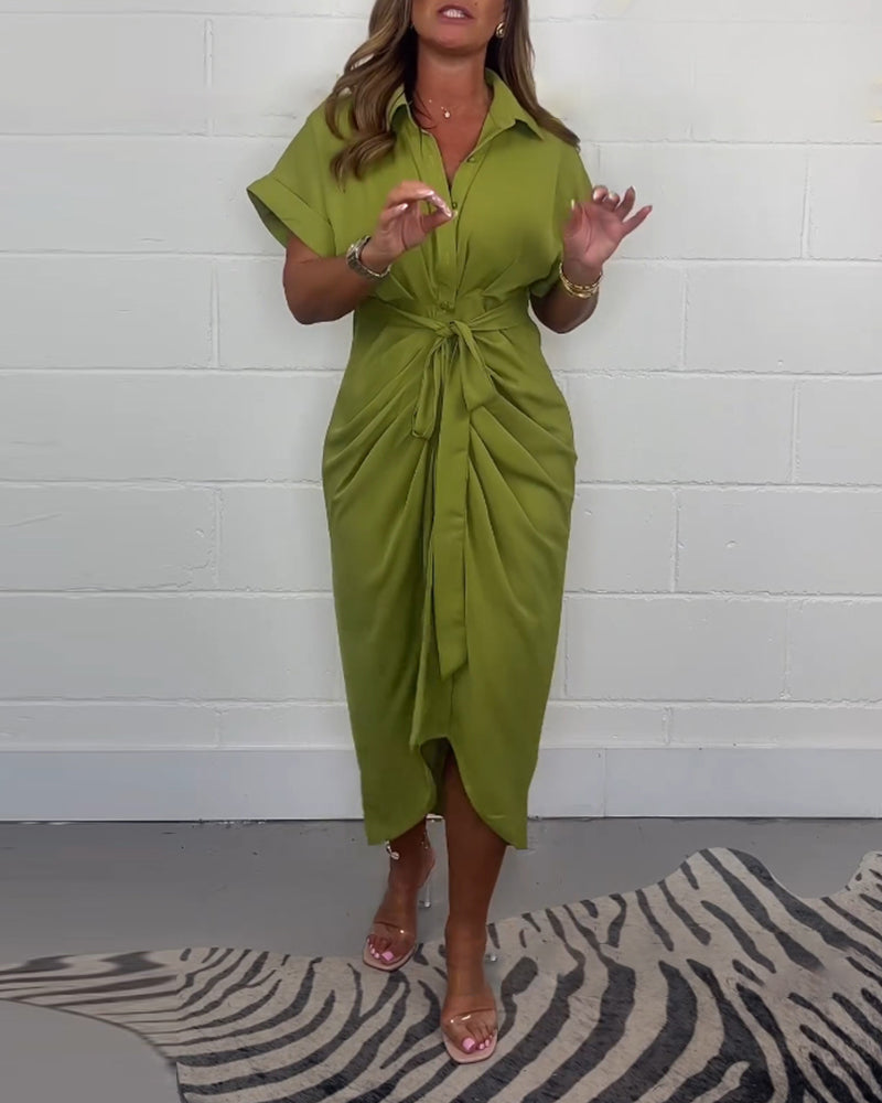 Koelman | Geplooide Jurk met Revers – Elegant, Luchtig & Flatterend