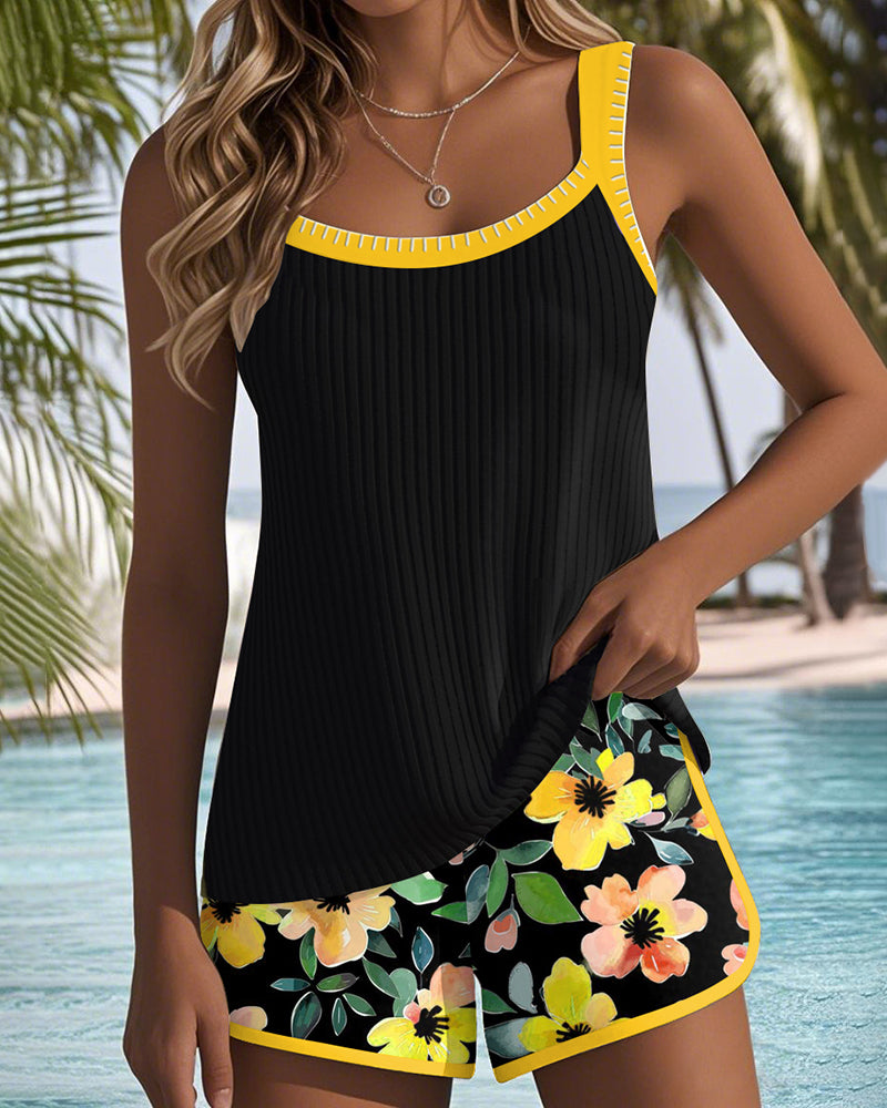 Lenny | Zwart bloemrijk tankini met strandshorts | Laatste dag 80 % korting!