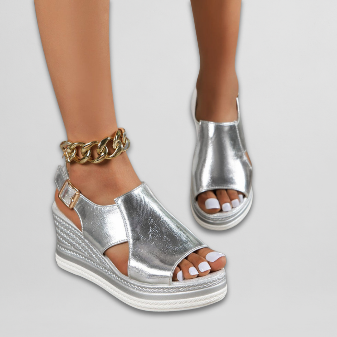 Rea | Glanzende zomer-Wedges