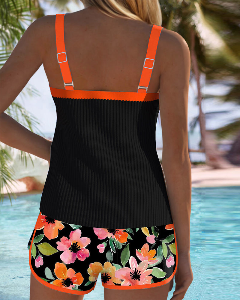Lenny | Zwart bloemrijk tankini met strandshorts | Laatste dag 80 % korting!