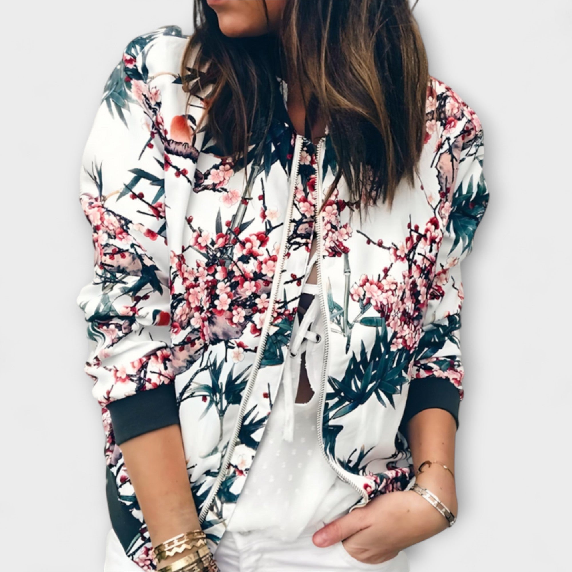 Kaelin - Elegante bomberjack met bloemen